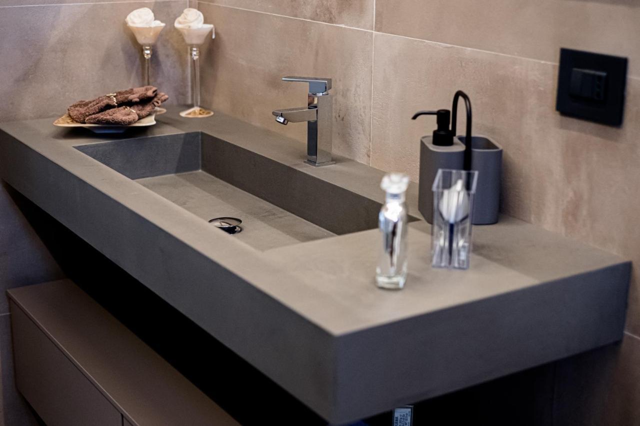 Casa Vittoria Apartment โมโนโปลี ภายนอก รูปภาพ